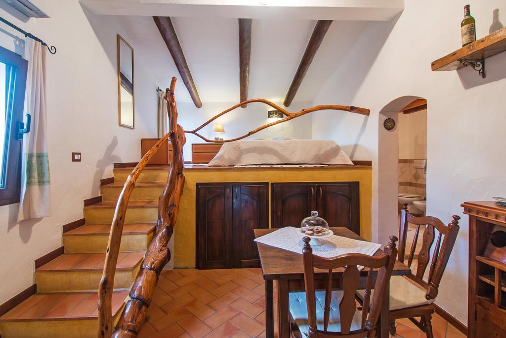 Вилла Casa Vacanze Сан-Панталео Экстерьер фото